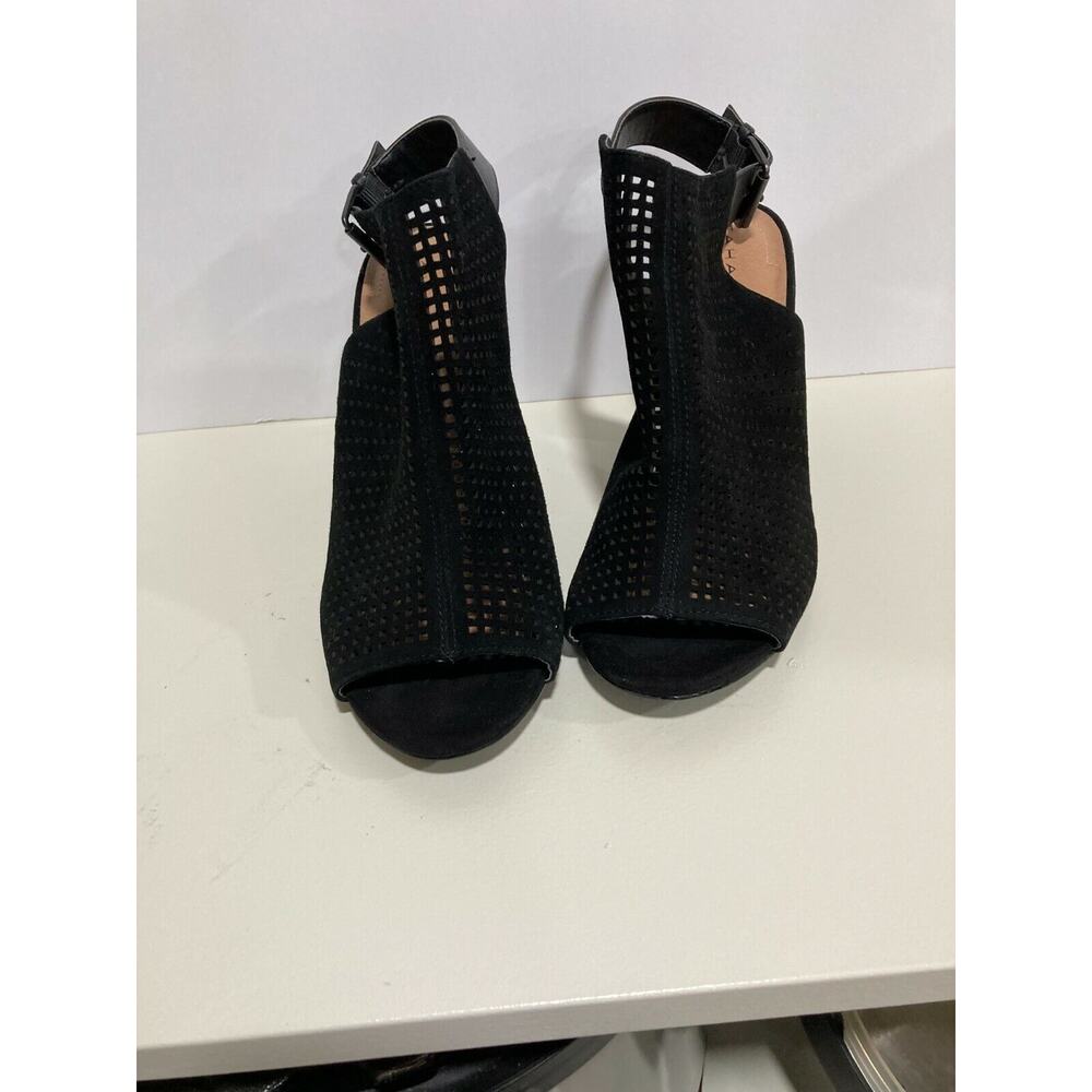 Tahari Margaret 2 black suede cut out peep toe sling back block heels 8m